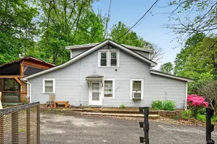 32 Tarbell Rd, Bloomingburg, NY 12721 - Photo 1
