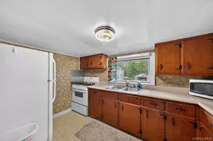 32 Tarbell Rd, Wallkill, NY 12721 - Photo 15