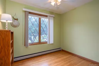 268 W Central Avenue, Pearl River, NY 10965 - Photo 17