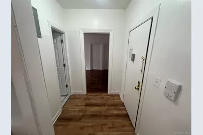 1314 Stratford Avenue, Bronx, NY 10472 - Photo 17