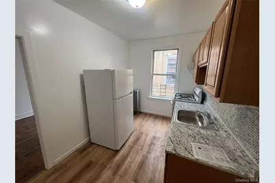 1314 Stratford Avenue, Bronx, NY 10472 - Photo 19