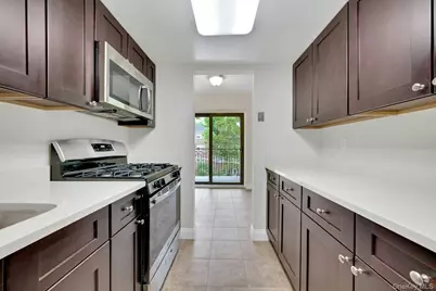 505 White Plains Road #3D, Eastchester, NY 10709 - Photo 13