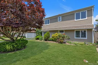 5 Trumpet Lane, Levittown, NY 11756 - Photo 1