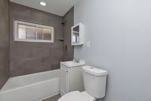 5 Trumpet Ln, Levittown, NY 11756 - Photo 11
