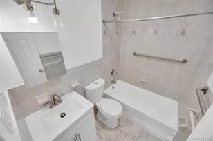 140-14 Charles Ln, Springfield Gardens, NY 11413 - Photo 21