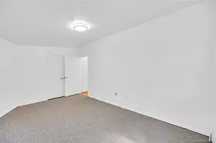 140-14 Charles Ln, Springfield Gardens, NY 11413 - Photo 15
