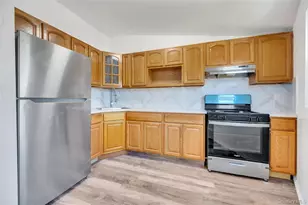 140-14 Charles Ln, Springfield Gardens, NY 11413 - Photo 7