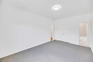 140-14 Charles Ln, Springfield Gardens, NY 11413 - Photo 11