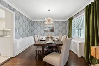 20 Beverly Parkway, Freeport, NY 11520 - Photo 5