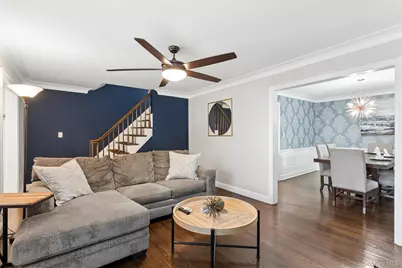 20 Beverly Parkway, Freeport, NY 11520 - Photo 7