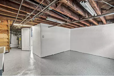 2046 26th Street, Astoria, NY 11105 - Photo 17