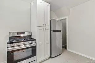 20-46 26th St, Astoria, NY 11105 - Photo 9