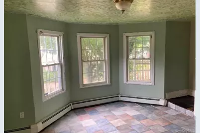 40 East Avenue, Freeport, NY 11520 - Photo 9