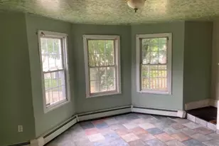 40 East Ave, Freeport, NY 11520 - Photo 9