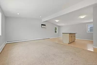 258 Marguerite Avenue, Floral Park, NY 11001 - Photo 25