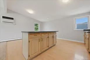 258 Marguerite Ave, Floral Park, NY 11001 - Photo 19