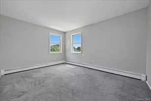 258 Marguerite Ave, Floral Park, NY 11001 - Photo 29
