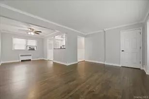 258 Marguerite Ave, Floral Park, NY 11001 - Photo 9