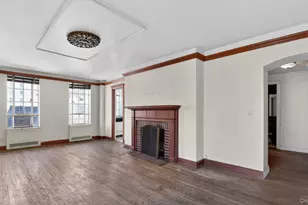 353 W 56th St, New York, NY 10019 - Photo 5