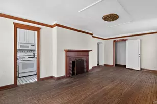 353 W 56th St, New York, NY 10019 - Photo 7