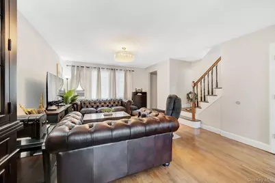 2067 Chatterton Avenue, Bronx, NY 10472 - Photo 7