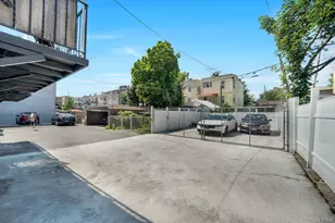 2067 Chatterton Ave, Bronx, NY 10472 - Photo 29