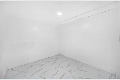 2067 Chatterton Avenue, Bronx, NY 10472 - Photo 25