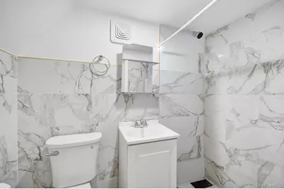 2067 Chatterton Avenue, Bronx, NY 10472 - Photo 23