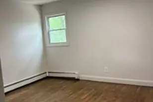 84 N 17th St, Wheatley Heights, NY 11798 - Photo 5