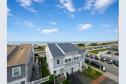 138 Beach 74th Street, Arverne, NY 11692 - Photo 27