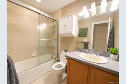 138 Beach 74th Street, Arverne, NY 11692 - Photo 21