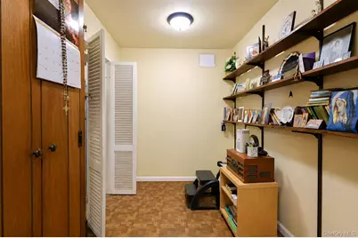 4310 Kissena Boulevard #6B, Flushing, NY 11355 - Photo 7