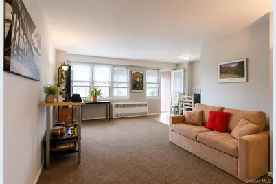 4310 Kissena Boulevard #6B, Flushing, NY 11355 - Photo 5