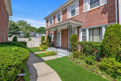 281 Wheeler Avenue #12, Valley Stream, NY 11580 - Photo 1