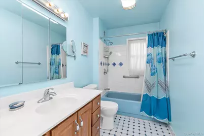 281 Wheeler Avenue #12, Valley Stream, NY 11580 - Photo 13