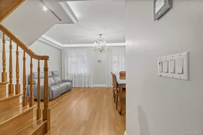 555 Flushing Avenue #7L, Brooklyn, NY 11206 - Photo 15