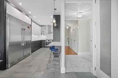 555 Flushing Avenue #7L, Brooklyn, NY 11206 - Photo 11