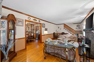36 Lafayette Ave, Lynbrook, NY 11563 - Photo 5