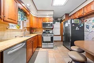 36 Lafayette Ave, Lynbrook, NY 11563 - Photo 17