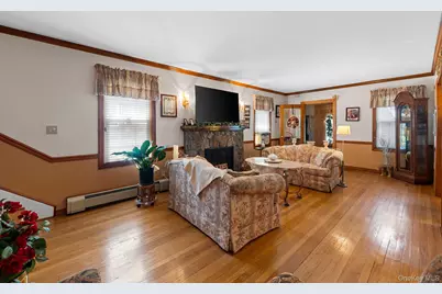 36 Lafayette Avenue, Lynbrook, NY 11563 - Photo 11
