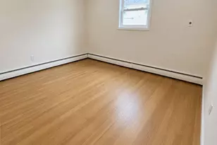 790 Wellwood Ave, Lindenhurst, NY 11757 - Photo 7