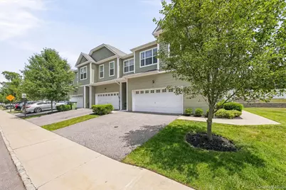 31 Magnolia Park Road, Middletown, NY 10940 - Photo 3