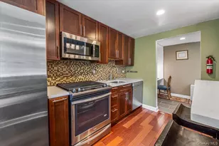 604 Tompkins Ave, Mamaroneck, NY 10543 - Photo 9