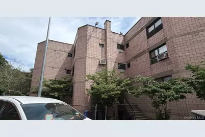72 Clove Road #76-2, Brooklyn, NY 11225 - Photo 3