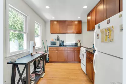 30 Sarina Drive, Commack, NY 11725 - Photo 13