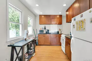 30 Sarina Dr, Commack, NY 11725 - Photo 13