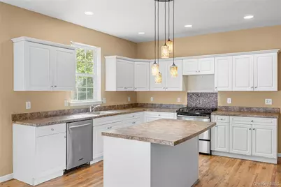 72 Sweetgum Lane, Miller Place, NY 11764 - Photo 25