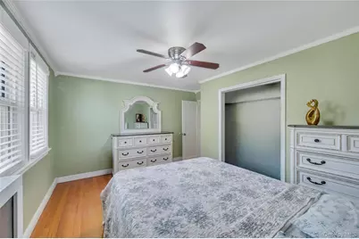 374 Rockaway Parkway, Valley Stream, NY 11580 - Photo 13