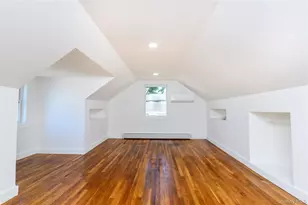 1282 Allen Dr, Seaford, NY 11783 - Photo 17