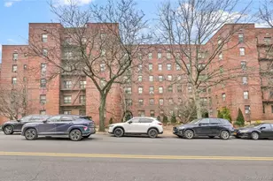 26-26 141st St, Flushing, NY 11354 - Photo 7
